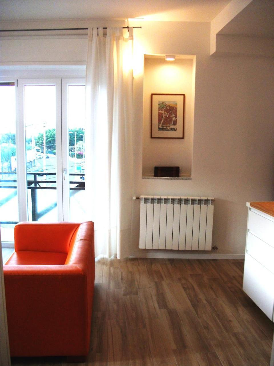 Bright Apartment Cagliari Buitenkant foto